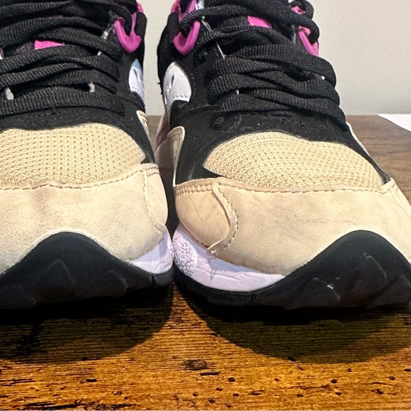 Saucony Grid 9000 Trainers - Picture 9 of 15